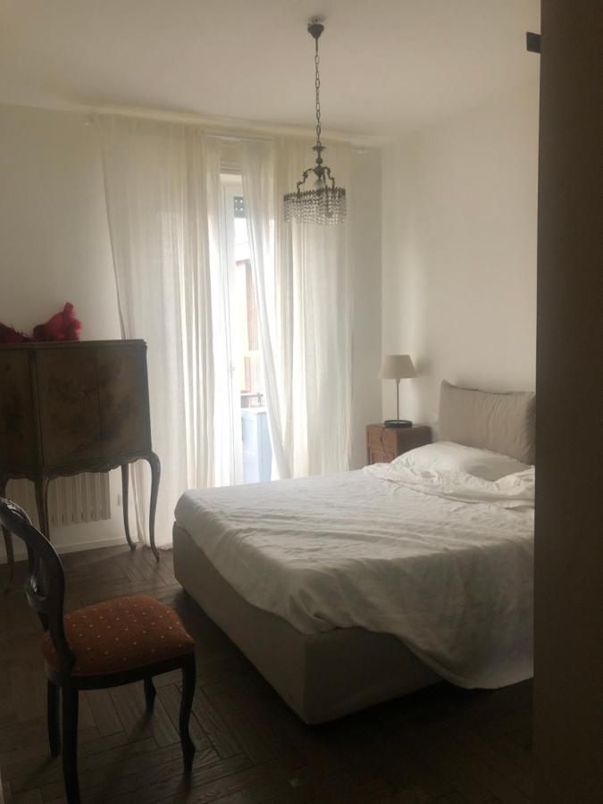 Casa Mia Stanza In Appartamento Condiviso Mailand Exterior foto